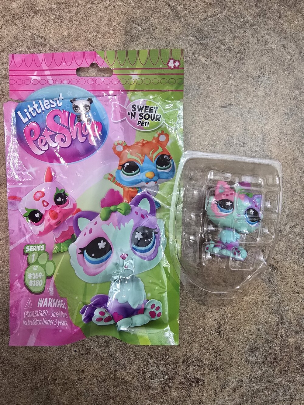 Littlest Pet Shop Sweet 'N Sour Pet Opened Blind Bag Cat